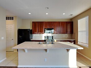 16224 E 54th Ave in Denver, CO - Foto de edificio - Building Photo