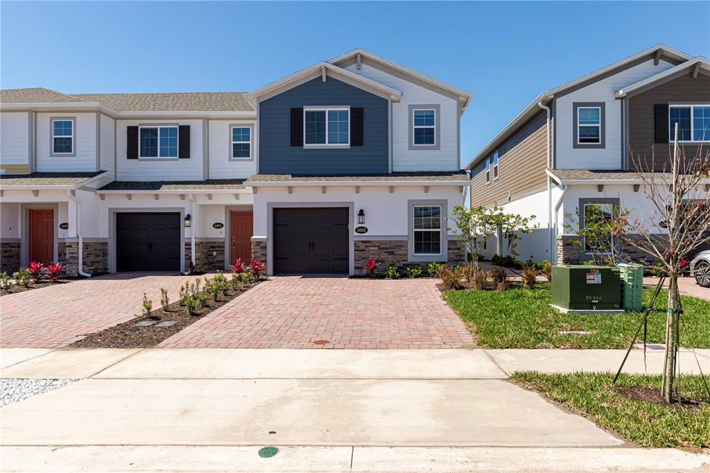 5082 Rain Shadow Dr in St. Cloud, FL - Building Photo