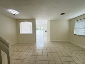 15131 SW 23rd Ln in Miami, FL - Building Photo - Building Photo