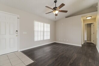 618 Brooke Ct in Clermont, FL - Building Photo - Building Photo