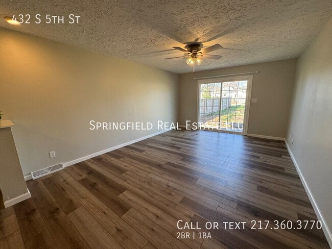 property at 432 S 5th St