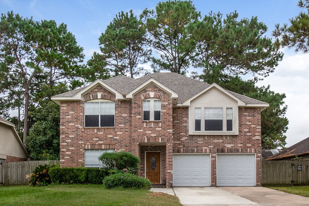7122 Pine Bower Ct in Humble, TX - Foto de edificio