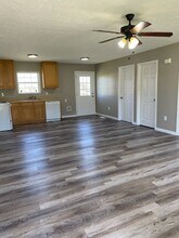 344 Maple Leaf Ln in Newport, TN - Building Photo - Building Photo