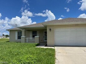 2723 NW 7th Terrace in Cape Coral, FL - Building Photo