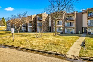 12974 Nicollet Ave, Unit 201 in Burnsville, MN - Building Photo