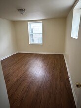 65 Peter St, Unit Lower in Buffalo, NY - Building Photo - Building Photo