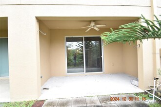 2232 Lennox Dale Ln in Brandon, FL - Building Photo - Building Photo