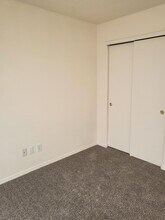 1820 San Pedro Rd in Rio Rancho, NM - Foto de edificio - Building Photo