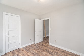 209 Sunset Ave in Glasgow, KY - Building Photo - Building Photo