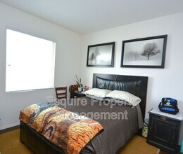 320 Harbor Breeze Dr in Port Hueneme, CA - Building Photo - Building Photo