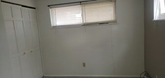 1379 Terry Dr in Reynoldsburg, OH - Building Photo