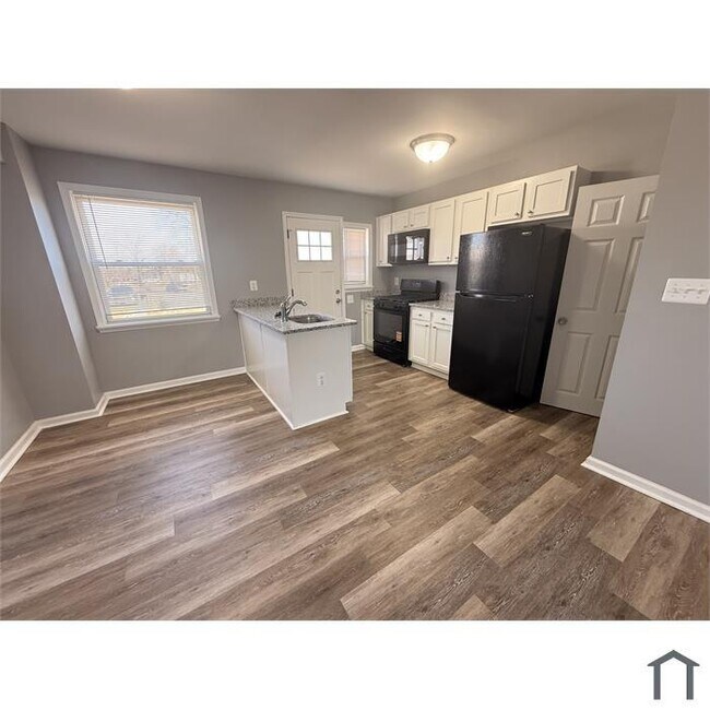 799 Corby Rd in Essex, MD - Building Photo - Building Photo