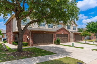 Oaks Estates of Coppell in Coppell, TX - Building Photo - Building Photo