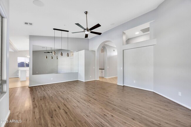 7446 E Glenn Moore Rd in Scottsdale, AZ - Building Photo - Building Photo