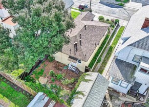 986 55th St in Oakland, CA - Building Photo - Building Photo