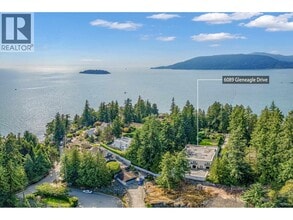 6089 Gleneagles Dr in West Vancouver, BC - Building Photo - Building Photo
