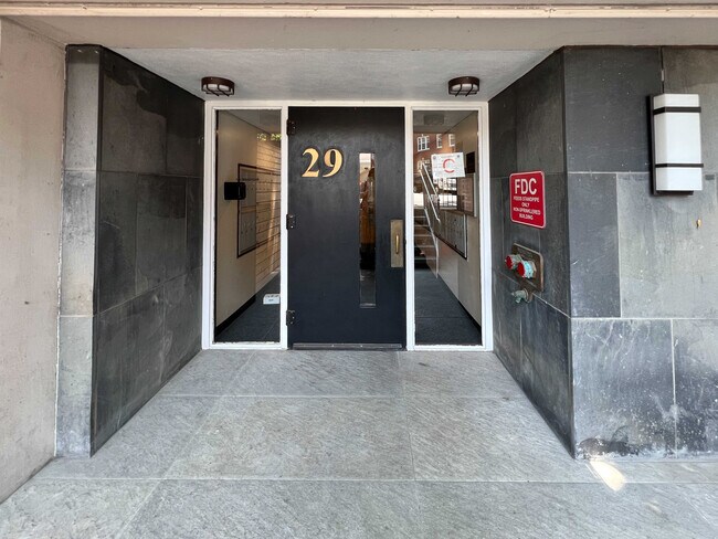 29 Concord Ave in Cambridge, MA - Building Photo - Building Photo