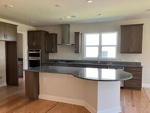 2820 Paddle Point Ln in Cumming, GA - Building Photo - Building Photo