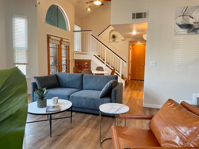 2890 Huntington Blvd in Fresno, CA - Building Photo