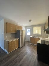 868 St Peter St in Beresford, NB - Building Photo - Building Photo