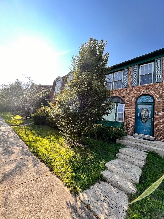 12036 Stallion Ct in Woodbridge, VA - Building Photo