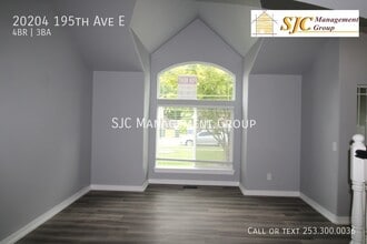 20204 195th Ave E in Orting, WA - Foto de edificio - Building Photo