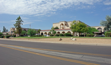 Solstice Senior Living at Sun City West in Sun City West, AZ - Foto de edificio - Building Photo