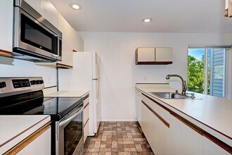 10329 Meridian Ave N in Seattle, WA - Building Photo - Building Photo