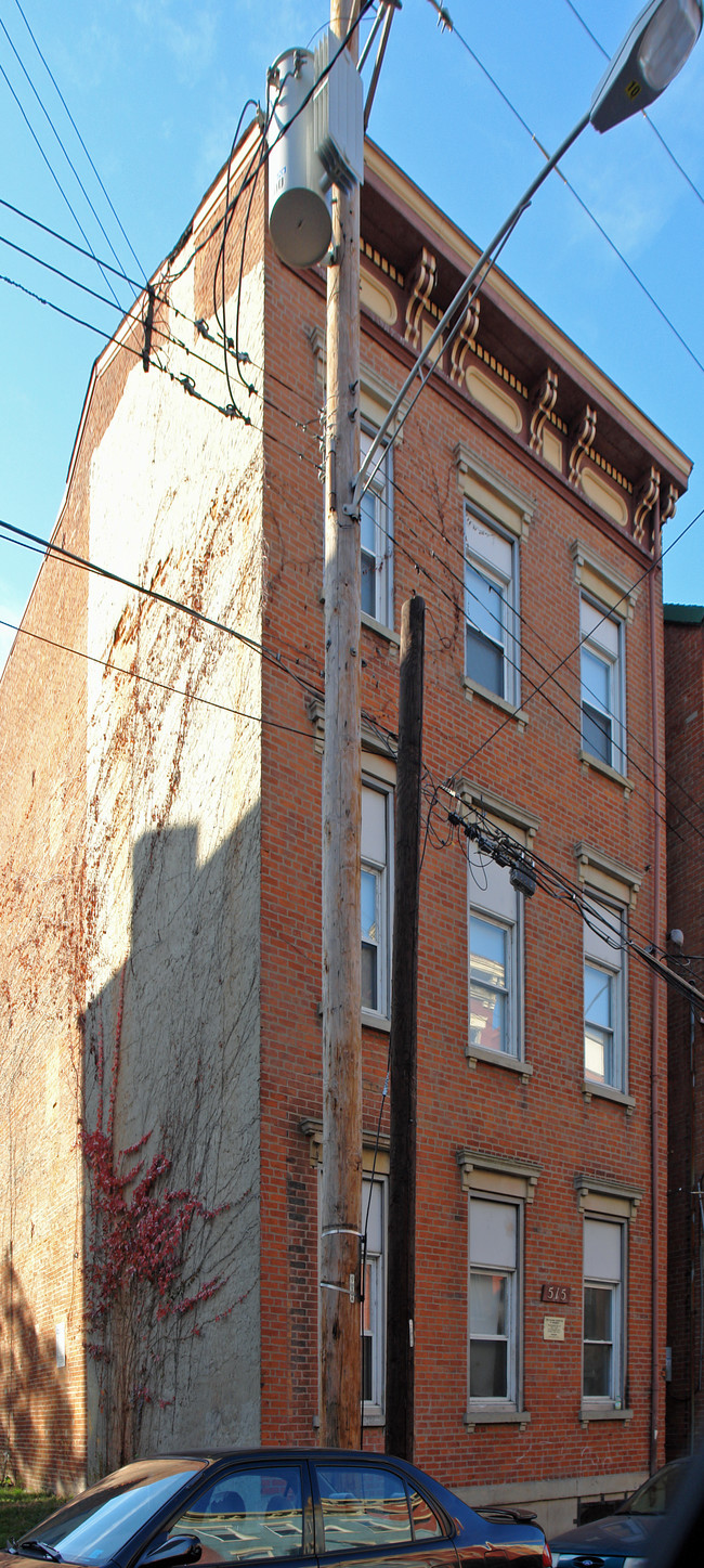 515 E Twelfth St in Cincinnati, OH - Building Photo - Building Photo