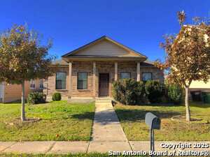 5977 Midcrown Dr in San Antonio, TX - Building Photo