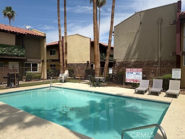 51020 Eisenhower Dr in La Quinta, CA - Building Photo - Building Photo