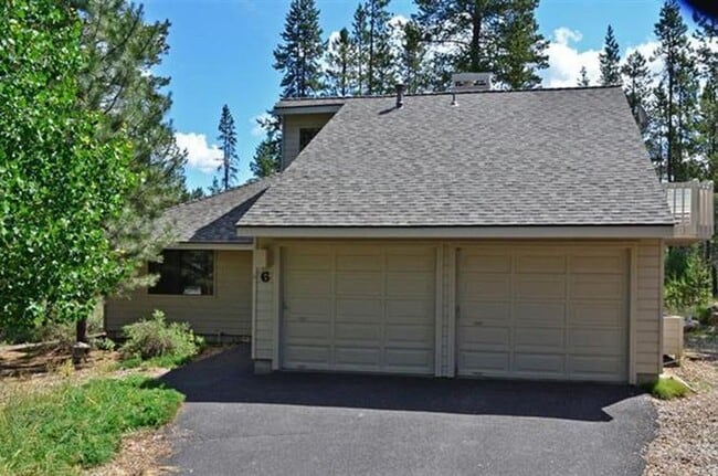 property at 6 Beech Ln