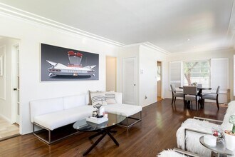 1211 Virginia Way in San Diego, CA - Building Photo - Building Photo
