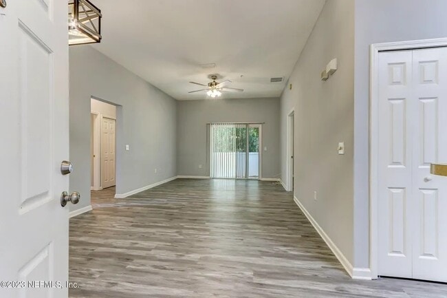 6105 Maggies Cir in Jacksonville, FL - Building Photo - Building Photo