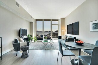 1200 Ave at Port Imperial-Unit -713 in Weehawken, NJ - Building Photo - Building Photo