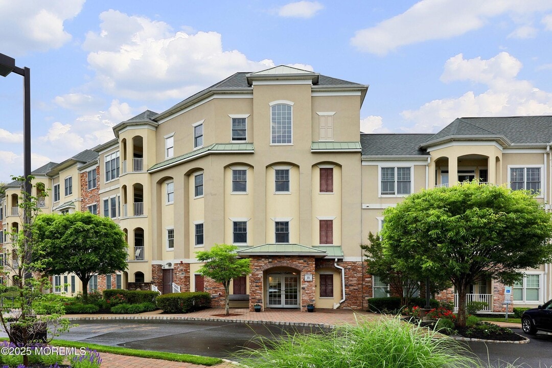 2211 Xanadu Lane in Wall Township, NJ - Building Photo