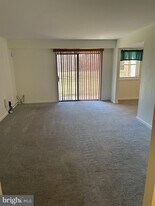 1155 York Rd in Warminster, PA - Building Photo