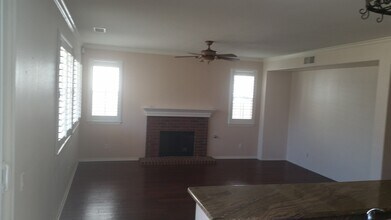 31990 Oregon Ln in Temecula, CA - Building Photo - Building Photo