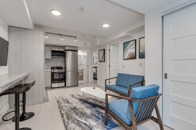 1433 Haro St in Vancouver, BC - Building Photo - Building Photo