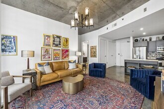 600 12th Ave S in Nashville, TN - Building Photo - Building Photo