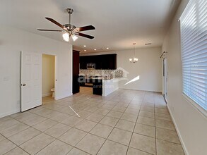 10623 Occlusion Ct in Las Vegas, NV - Foto de edificio - Building Photo