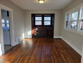 1545 32nd St in Des Moines, IA - Building Photo - Building Photo