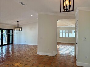 12030 SW 92nd St in Miami, FL - Building Photo - Building Photo