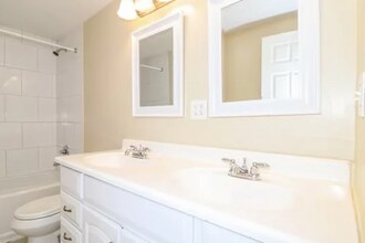 438 dearborn 95th #st St in Atlanta, GA - Building Photo - Building Photo