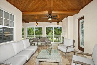 6501 Crown Colony Pl in Naples, FL - Building Photo - Building Photo