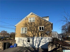 6450 Sullivan Trail in Wind Gap, PA - Building Photo - Building Photo