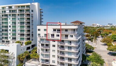 280 SW 20th Rd in Miami, FL - Foto de edificio - Building Photo