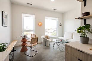 Brainard Flats in Detroit, MI - Building Photo