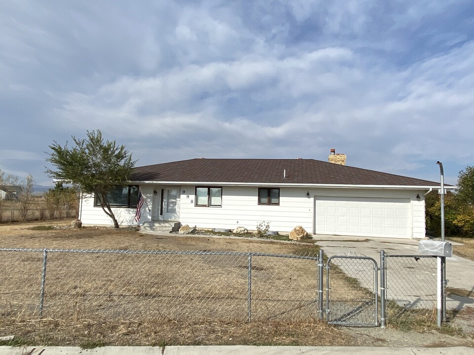 998 Sioux Rd in Helena, MT - Building Photo