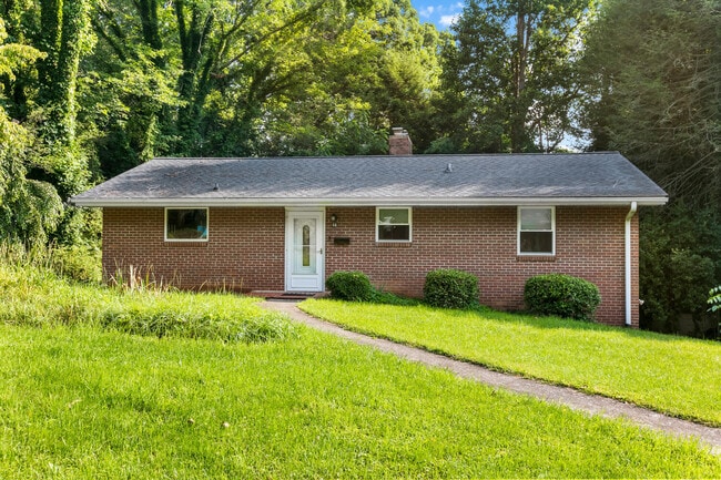 property at 68 Wilshire Dr